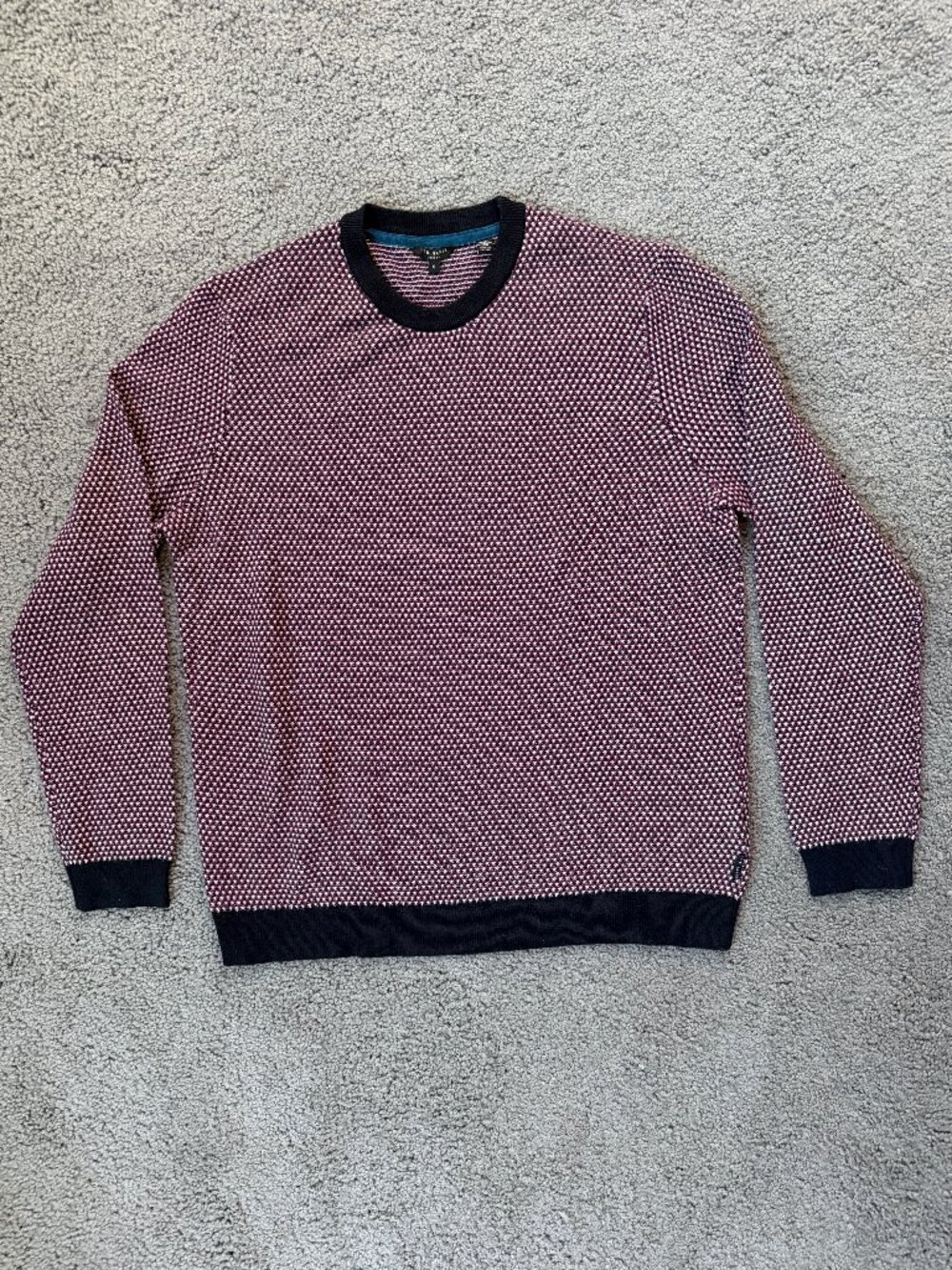 Ted Baker London Men's Textured Crewneck Knit Sweater Maroon / Navy Sz. 6 - XXL